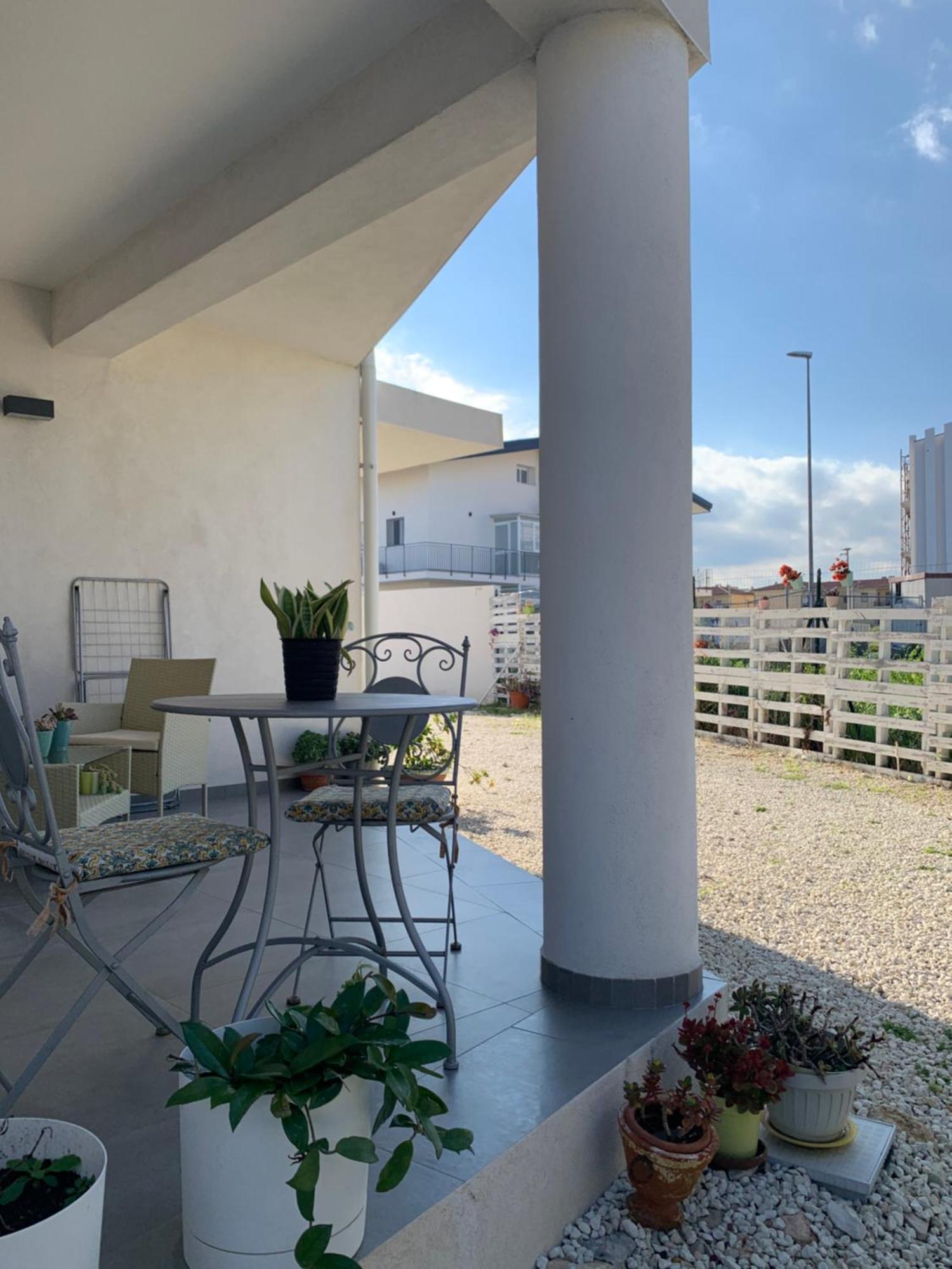 White House Monolocale Apartment Avola Luaran gambar